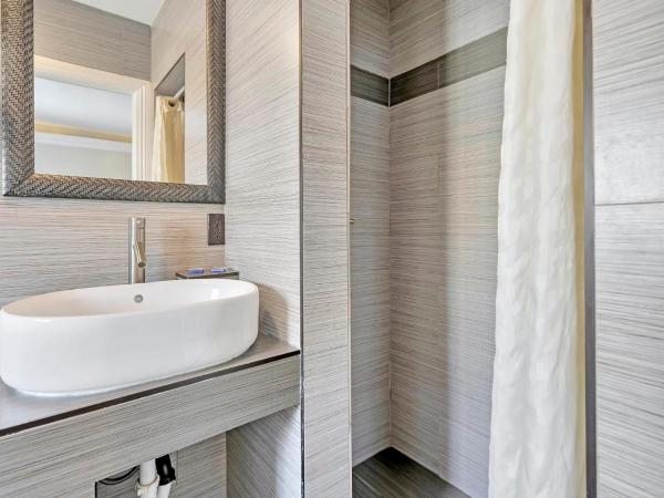 Mid City Inn : photo 5 de la chambre chambre double deluxe