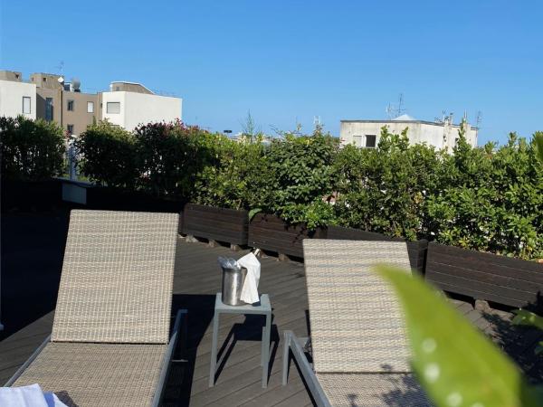 Card International Hotel : photo 8 de la chambre suite de luxe avec baignoire spa