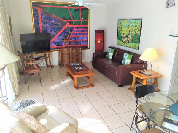 Manhattan Tower Apartment Hotel : photo 2 de la chambre appartement 1 chambre - vue sur piscine - 204