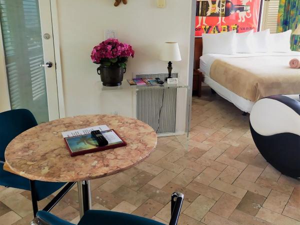 Manhattan Tower Apartment Hotel : photo 5 de la chambre studio - vue sur eau - 207