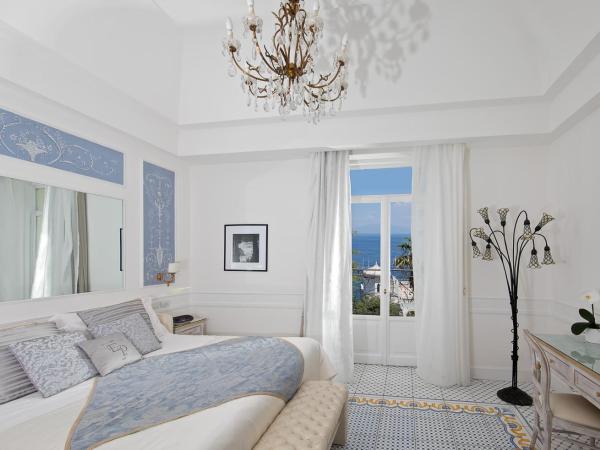 Luxury Villa Excelsior Parco : photo 1 de la chambre chambre double deluxe - vue sur mer