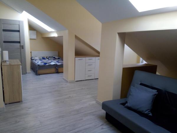 W . LEGIONÓW : photo 2 de la chambre studio familial