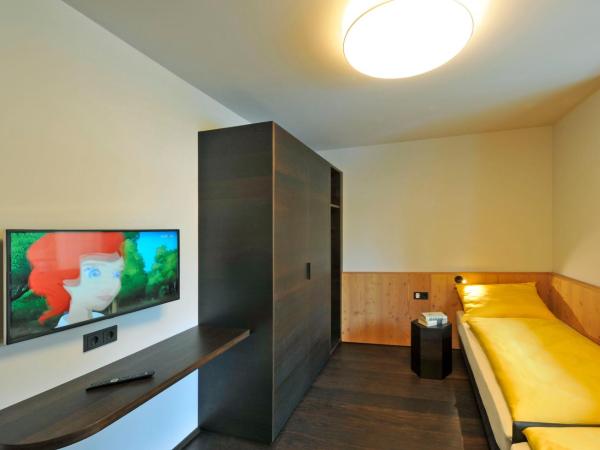 Ferienparadies Natterer See : photo 6 de la chambre appartement « lärche »