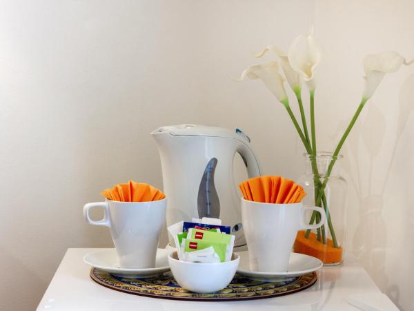 Terra&Mare B&B : photo 9 de la chambre chambre quadruple avec balcon