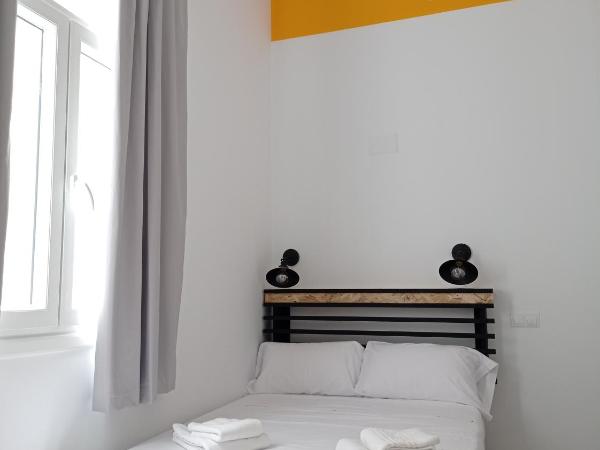 Planeta Cadiz Hostel : photo 6 de la chambre chambre double ou lits jumeaux Économique