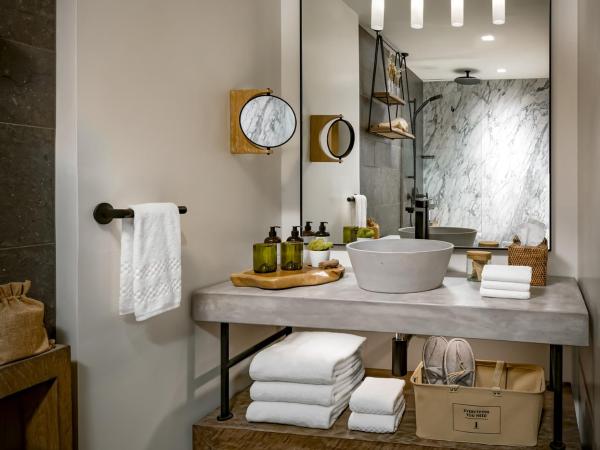 1 Hotel San Francisco : photo 1 de la chambre chambre quadruple