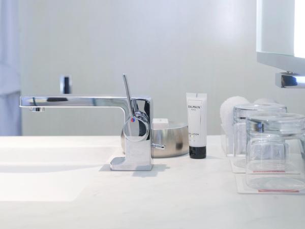 Grand Hyatt Guangzhou-Free Shuttle Bus to Canton Fair Complex during Canton Fair Period : photo 4 de la chambre suite king supérieure