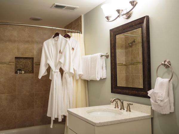 Olde Harbour Inn, Historic Inns of Savannah Collection : photo 2 de la chambre suite 2 chambres - vue sur rivière - desservie uniquement par des escaliers