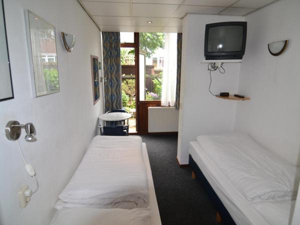 Hotel Bienvenue : photo 4 de la chambre chambre lits jumeaux