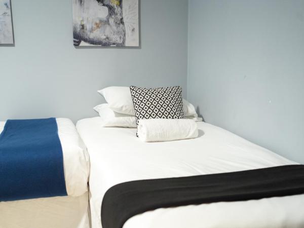 Saltwater Guest House : photo 2 de la chambre petite chambre lits jumeaux