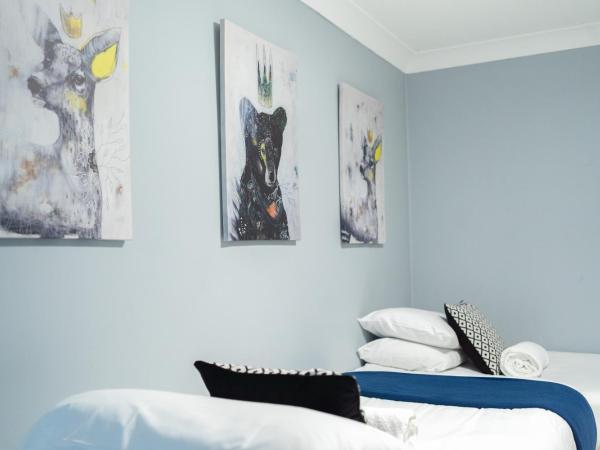 Saltwater Guest House : photo 1 de la chambre petite chambre lits jumeaux