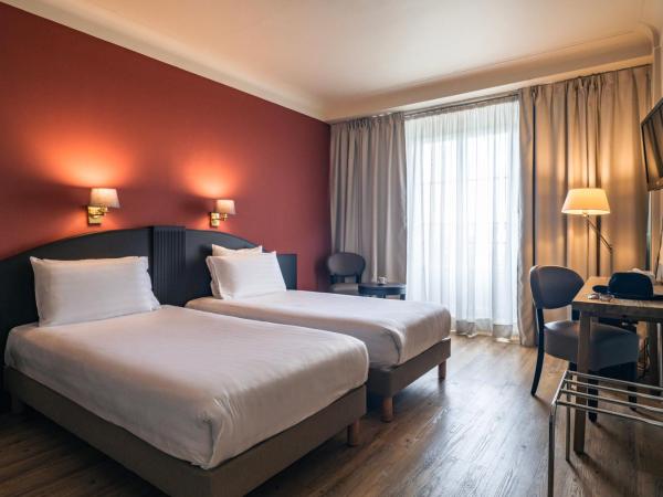 Le Grand Hotel : photo 1 de la chambre chambre double supérieure - petit-déjeuner compris