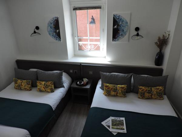 Icône Hôtel - Annecy : photo 1 de la chambre chambre triple