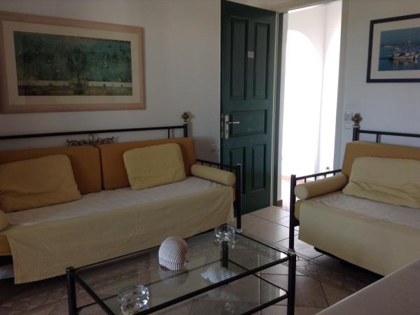 Astir Of Naxos : photo 4 de la chambre suite 1 chambre avec baignoire spa (2-4 adultes)