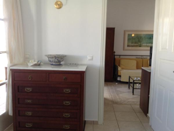 Astir Of Naxos : photo 9 de la chambre suite 1 chambre avec baignoire spa (2-4 adultes)