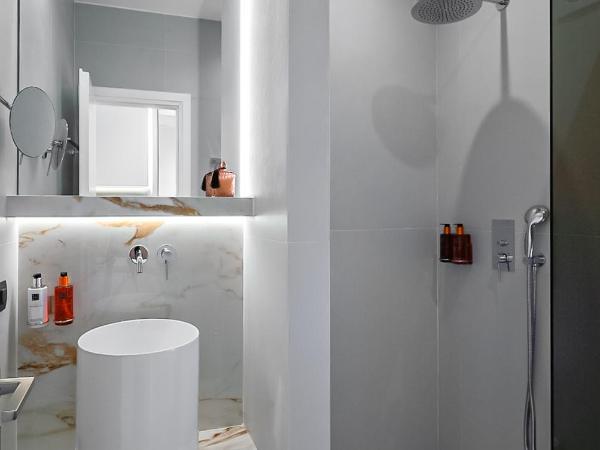 The Marblous Athens : photo 3 de la chambre petite chambre simple