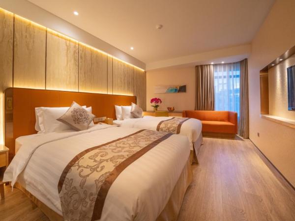 Hotel Golden Dragon : photo 4 de la chambre chambre lits jumeaux - vue sur port