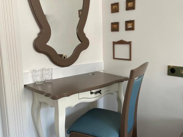 Villabaroque_Eger : photo 4 de la chambre chambre double