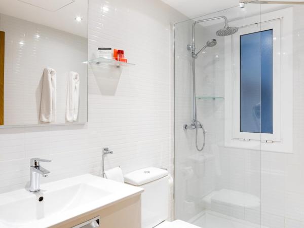 Casual Colours Barcelona : photo 10 de la chambre chambre triple