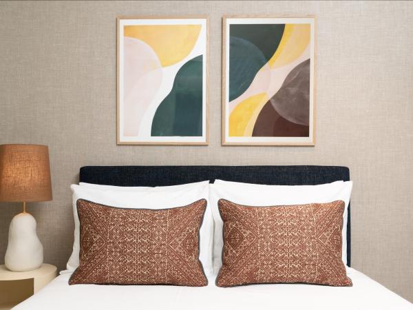 The Lincoln Suites : photo 3 de la chambre chambre lit king-size