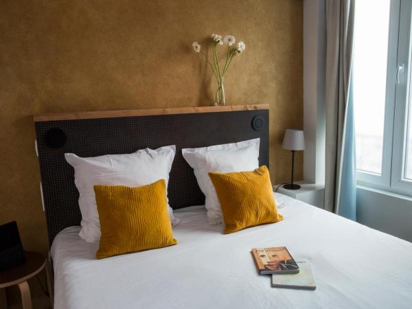 Hôtel La Nouvelle République & Hammam : photo 1 de la chambre chambre lit queen-size