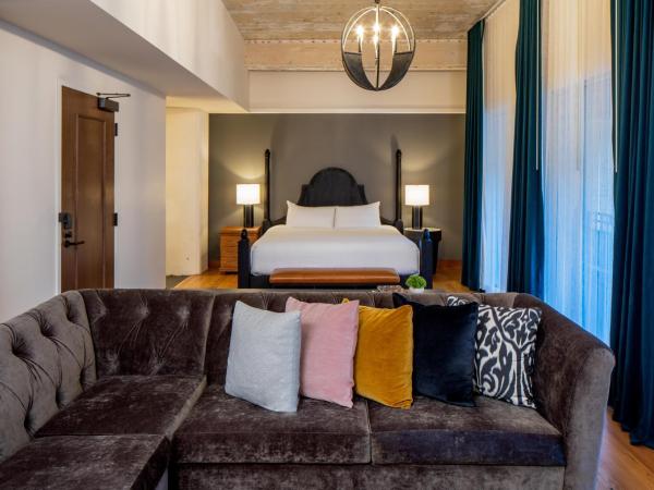 The Last Hotel : photo 4 de la chambre suite governors