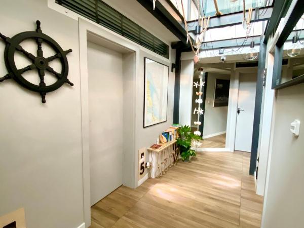 Thruster Hostel - Rooms, Kitchen, Chill-Out Zone-Netflix, Lobby-Netflix : photo 9 de la chambre appartement