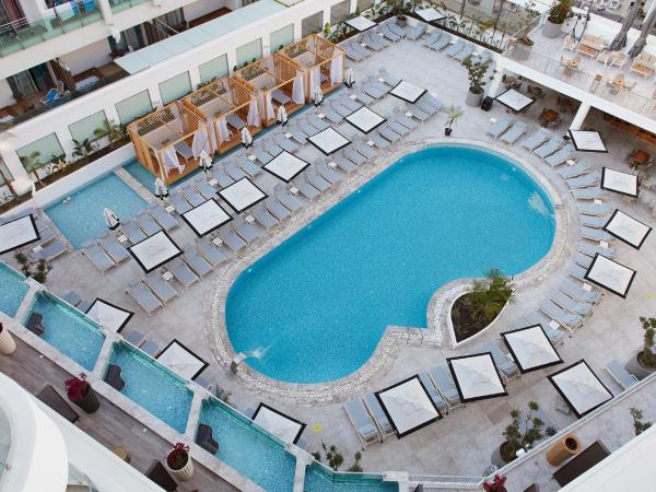 Lalila Blue Suites : photo 3 de la chambre suite avec piscine privée