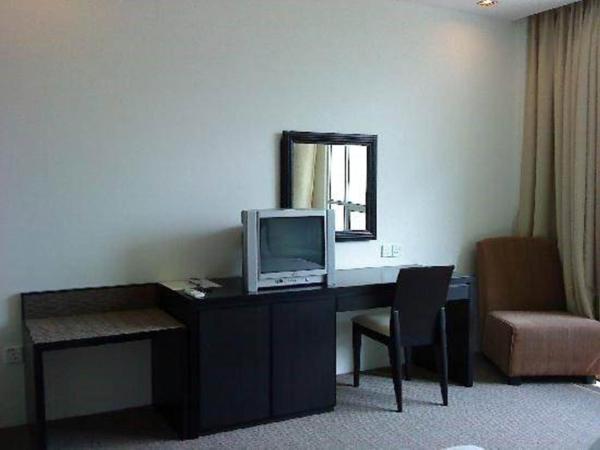 Straits View Hotel JB : photo 3 de la chambre chambre lits jumeaux supérieure (rez-de-chaussée)