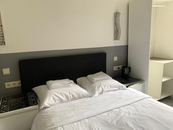 Hotel-Chao NL 24 hours open : photo 3 de la chambre chambre double standard