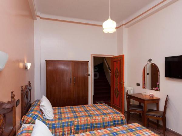 Hôtel Astrid : photo 6 de la chambre chambre simple