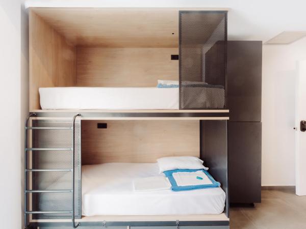 Athens Backpackers : photo 3 de la chambre lit dans dortoir mixte de 4 lits