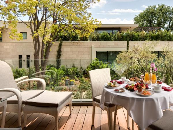 Domaine du Mas De Pierre : photo 5 de la chambre chambre prestige de luxe