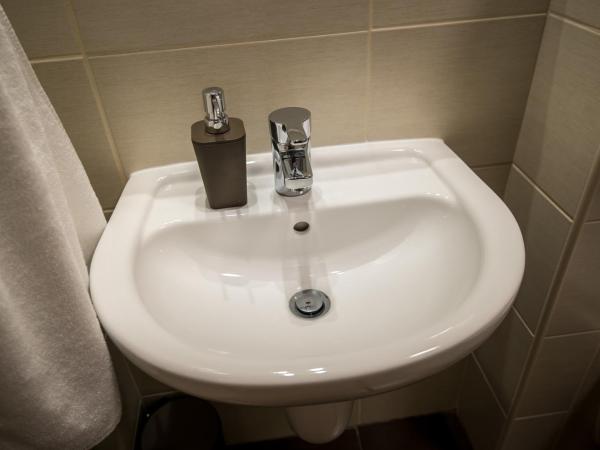 Mokka Apartman Szeged : photo 9 de la chambre grande chambre double ou lits jumeaux