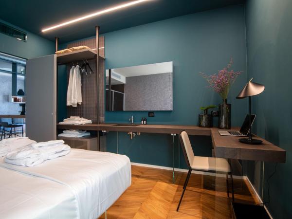 Demo Hotel Design Emotion : photo 6 de la chambre suite 2 chambres