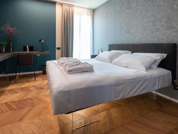 Demo Hotel Design Emotion : photo 2 de la chambre suite 2 chambres