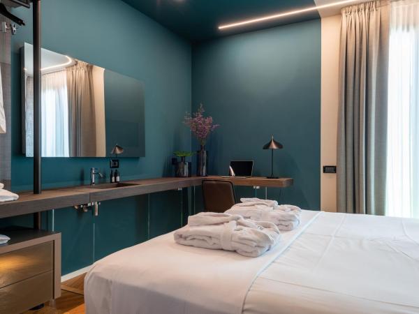 Demo Hotel Design Emotion : photo 3 de la chambre suite 2 chambres