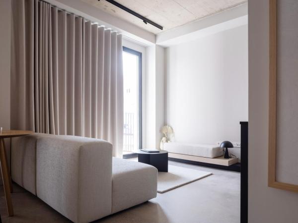 YOURS boutique stay : photo 5 de la chambre studio