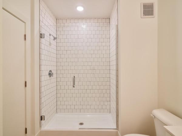 Sonder at LC SoBro : photo 8 de la chambre studio avec lit queen-size