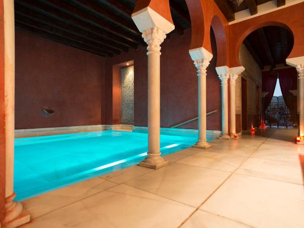 Hospedería Baños Arabes de Córdoba Dos : photo 3 de la chambre chambre double avec 2 heures d'accès gratuit au spa