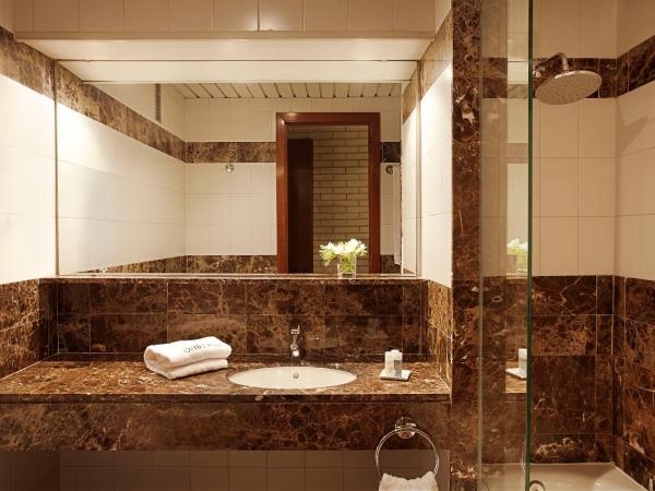 Hotel Balmes, a member of Preferred Hotels & Resorts : photo 5 de la chambre chambre double ou lits jumeaux deluxe avec terrasse privée