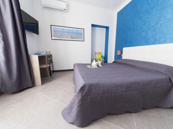 88 Miglia : photo 1 de la chambre chambre double