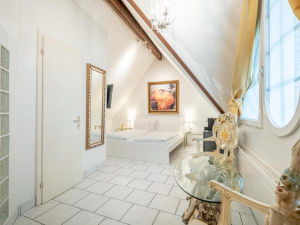 Altstadt Hotel Magic Luzern : photo 1 de la chambre chambre ange