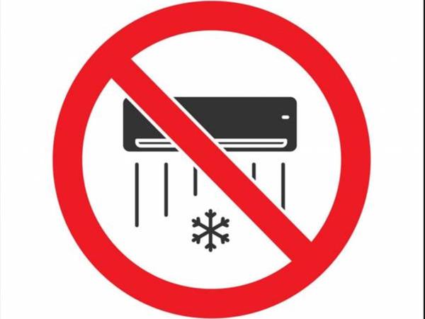 Altstadt Hotel Magic Luzern : photo 3 de la chambre suite lit king-size avec baignoire spa