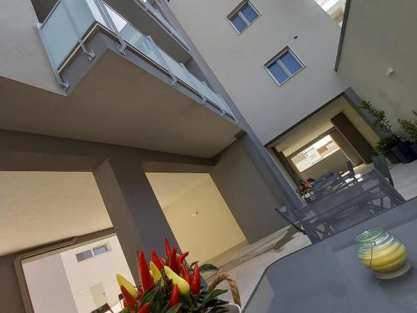 Casa MIMI : photo 5 de la chambre appartement supérieur