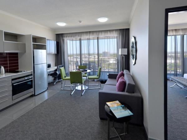 Rydges Palmerston - Darwin : photo 7 de la chambre appartement 2 chambres avec services hôteliers et balcon