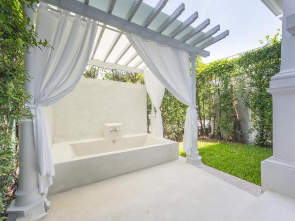 Little Nyonya Hotel : photo 1 de la chambre suite junior jardin terrasse