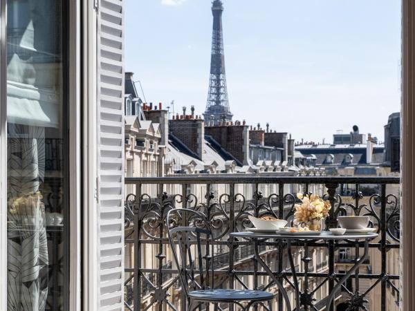 Grand Powers Hotel : photo 6 de la chambre suite junior avec balcon - vue sur tour eiffel