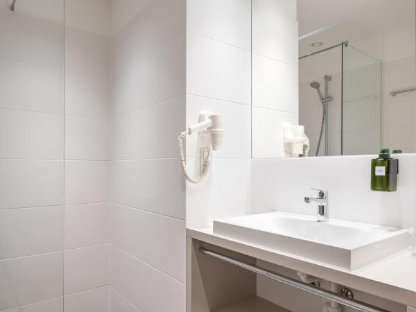 Hotel AT HOME - late arrival self check in : photo 1 de la chambre chambre simple