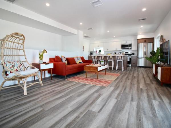 Los Angeles 3BR Villa Suites with Free Parking : photo 1 de la chambre villa 3 chambres